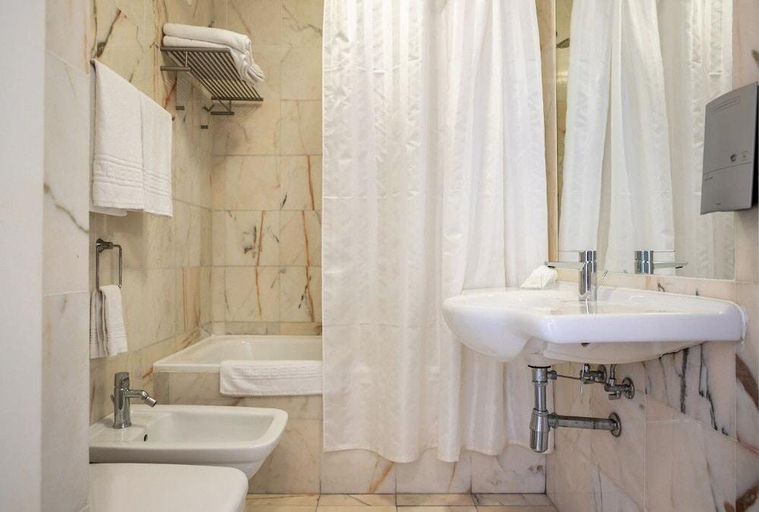 Bathroom 4, Hotel Solar Dos Mascarenhas, Vila Viçosa
