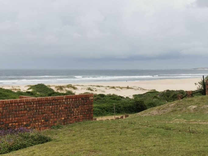 Others 5, OYSTER BAY DIE GROENHUISIE , Cacadu