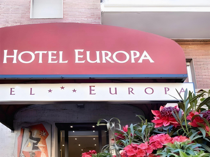 Exterior & Views 2, Europa, Modena