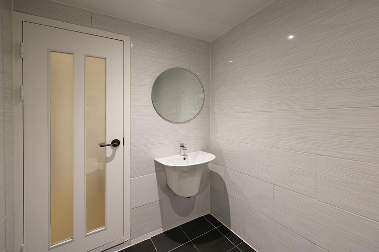 Bathroom 5, Busan Songjeong Stay, Haeundae