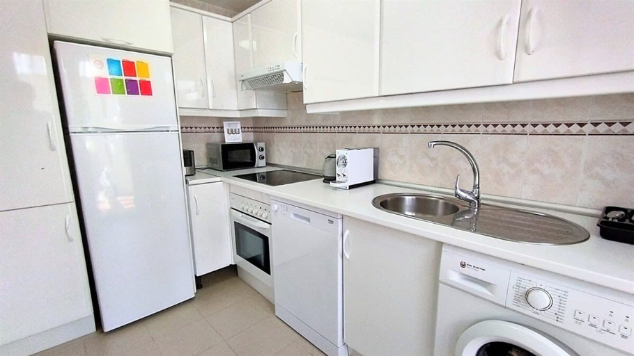 Room 4, 2 Bedroom Quiet Area F-2, Málaga