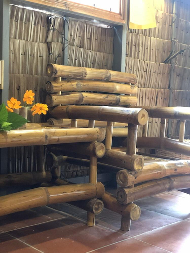 Others 2, Nha Homestay, Phong Điền
