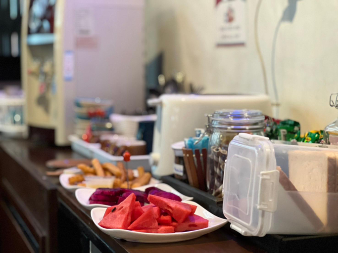 Food & Drinks 4, Luck-Yimm Hostel, Phra Nakhon