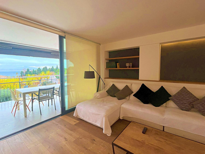 Others 2, Espectacular casa de diseno alto standing, Barcelona