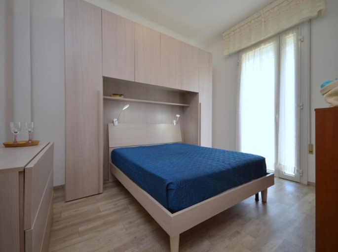 Bedroom, Ideally Located Holiday Apartment in Bibione, Venezia