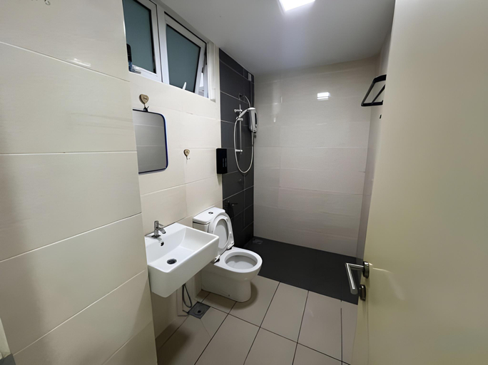 Bathroom 5, De Centrum by Adam Homestay, Putrajaya Kajang Bangi, Sepang
