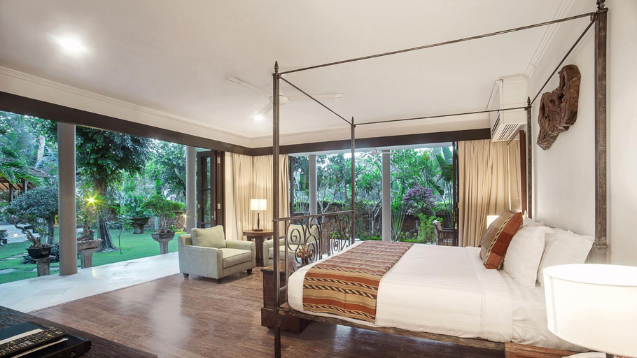 Bedroom, Villa Avalon Spacious Sanctuary with Pool & Garden - CHSE, Badung