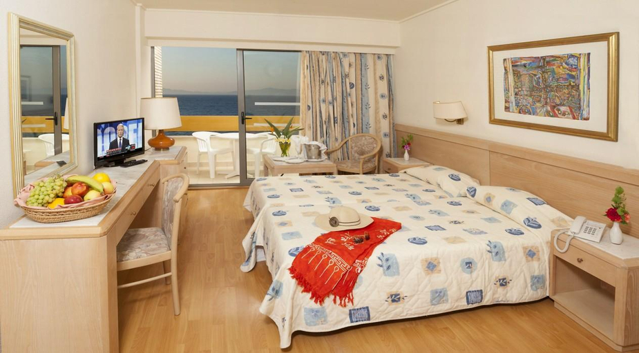 Bedroom 3, Oceanis Beach Hotel, South Aegean