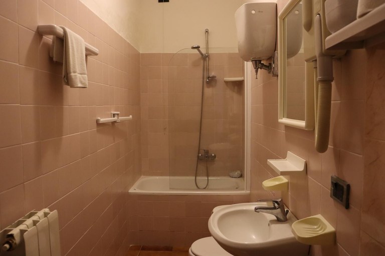 Bathroom 4, Il Cardellino Residenze Rurali APP1, Perugia