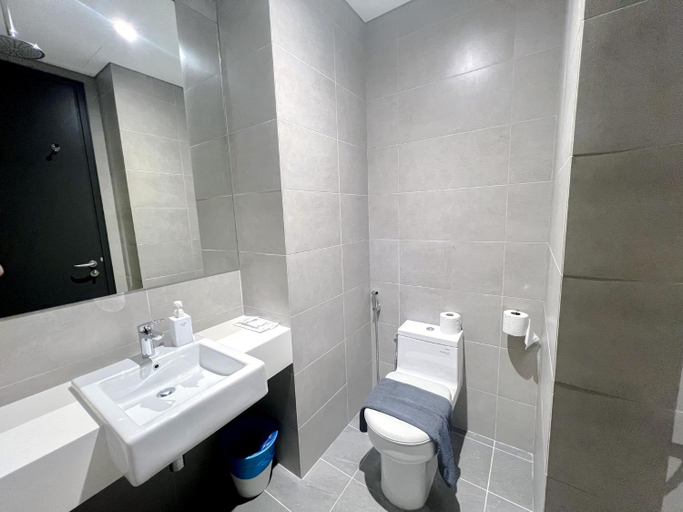 Bathroom 4, KL Tower View @ 8 Kia Peng Suites by Scape Stay, Kuala Lumpur