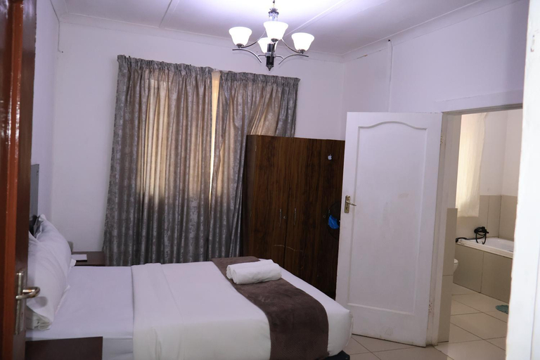 Bedroom 2, Khayamnandi Lesuire Suites, City of Tshwane