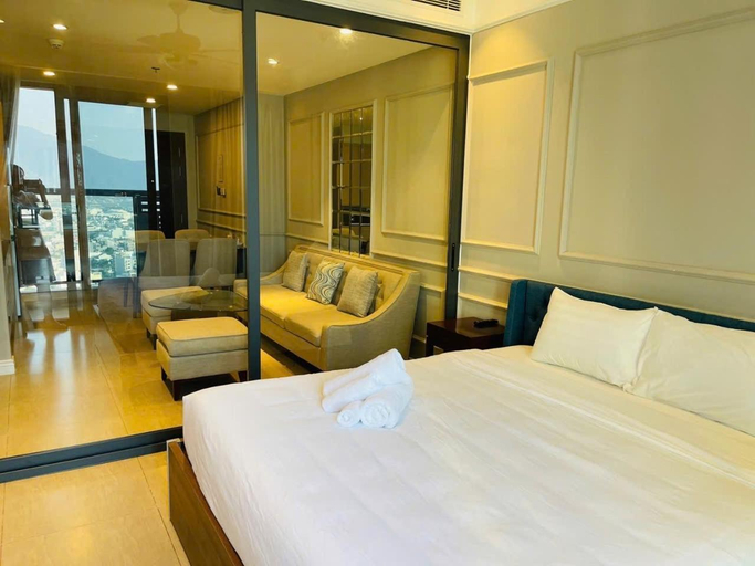 Bedroom 3, Luxury Apartment in Beach Front Building with Ocean View, Da Nang