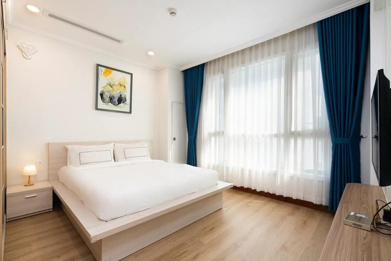 Bedroom 2, The Lancaster Lê Thánh Tôn Apartments D1, District 1