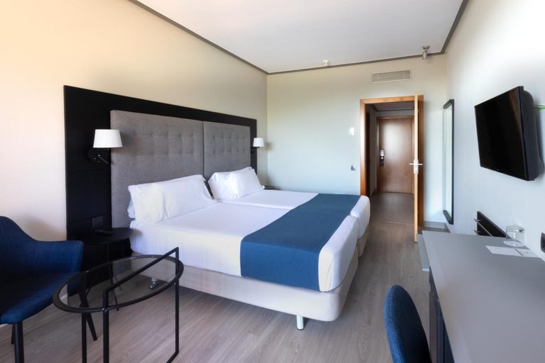Bedroom 3, Abba Garden, Barcelona