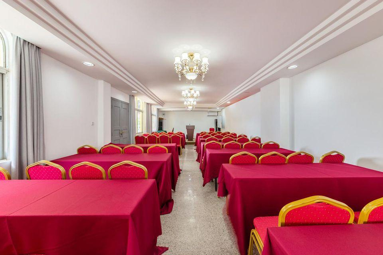 Business Facilities