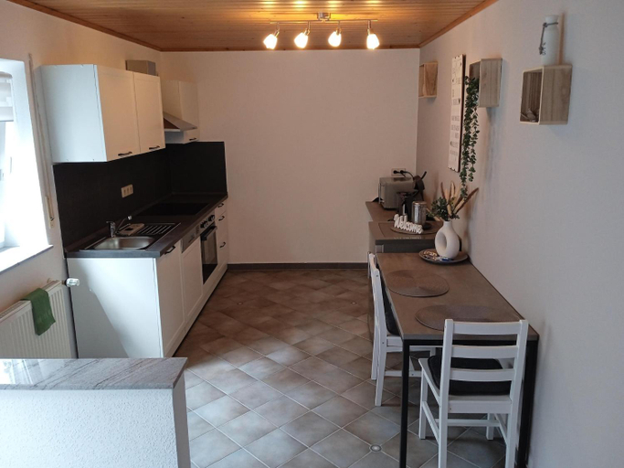 Others 5, Tranquil Getaway in Scenic Roes, Cochem-Zell