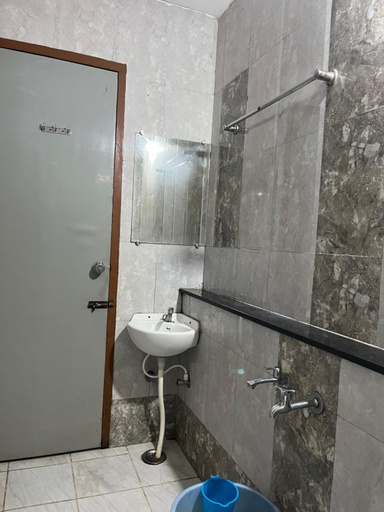Bathroom 4, Ezhil Residency, Dindigul