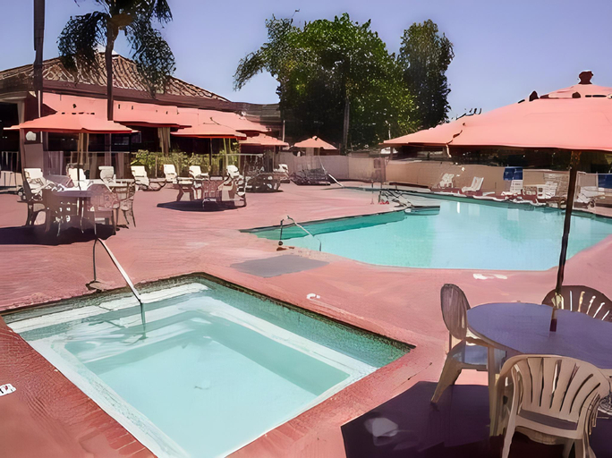 Sport & Beauty 5, Airtel Plaza Hotel and Conference Center, Los Angeles