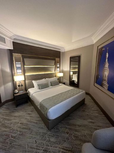 Bedroom 3, Grand Millennium Al Haram Hotel, Al Madinah Al Munawwarah