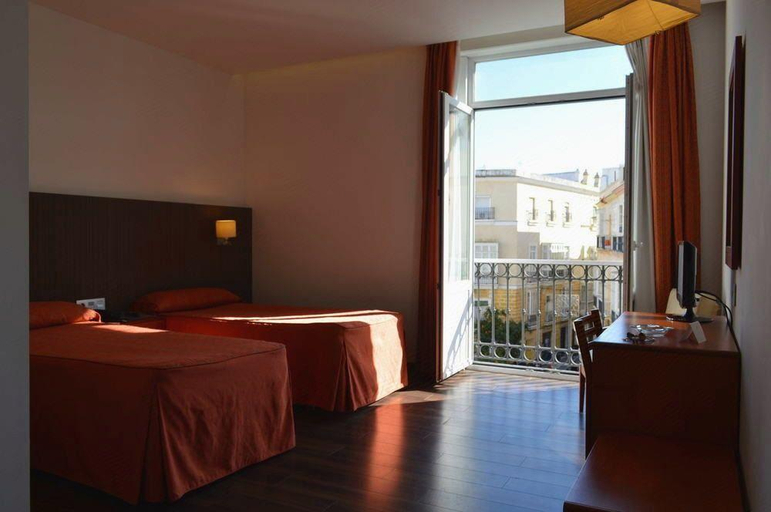 Bedroom 3, Hotel de Francia y Paris, Cádiz