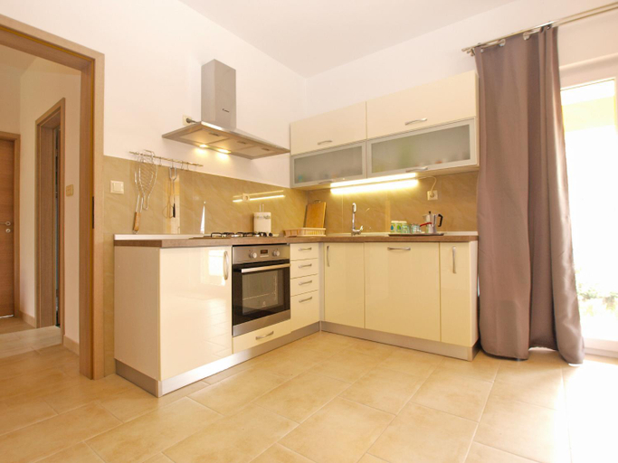 Others 5, Apartments Stjepan 1573, Vodnjan