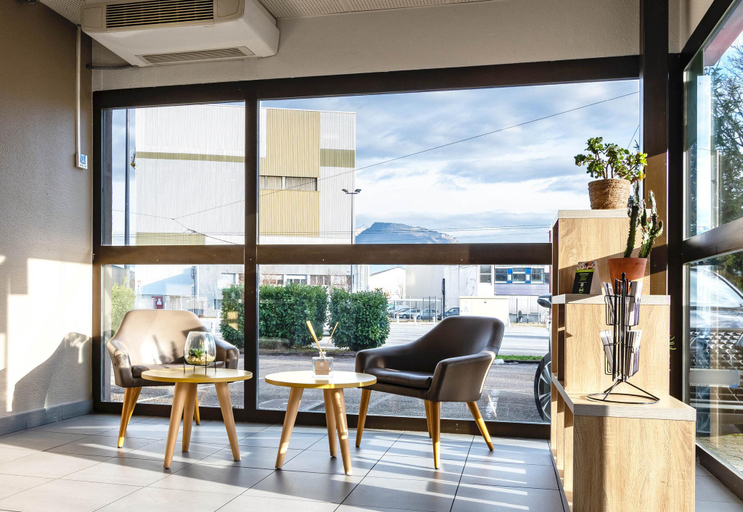 Public Area 2, B&B HOTEL Grenoble Centre Verlaine, Isère