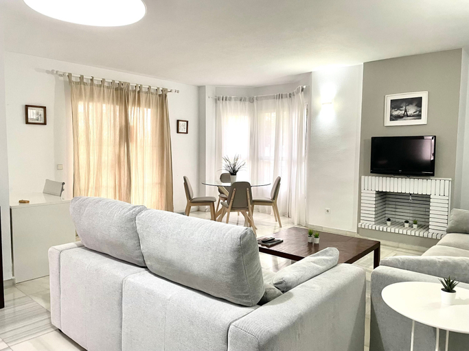 Room 3, 2 Bedroom Quiet Area F-2, Málaga