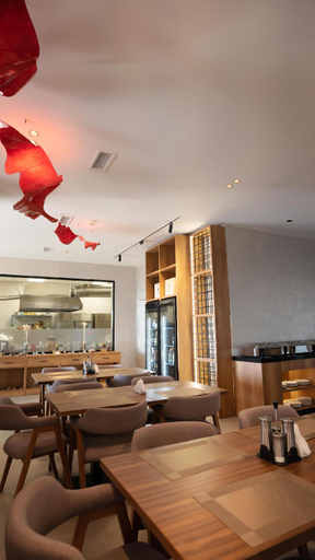 Food & Drinks 5, Seaside Hotel, Durrësit
