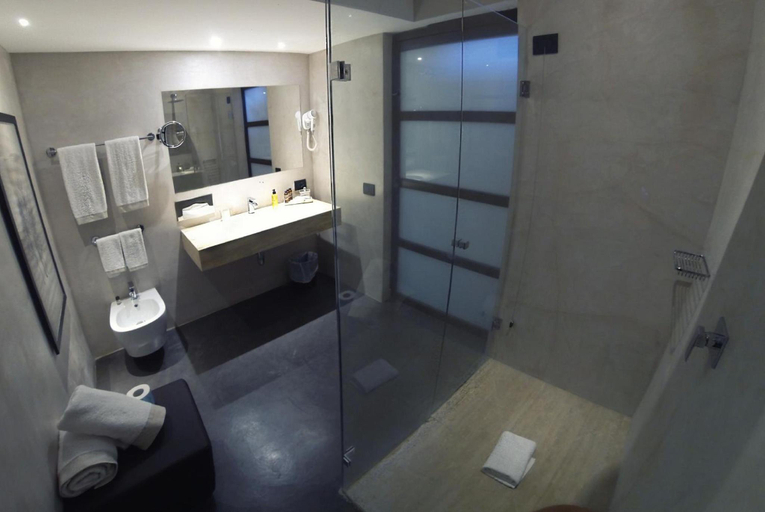 Bathroom 5, Vallegrande Nature Resort by Geocharme, Palermo