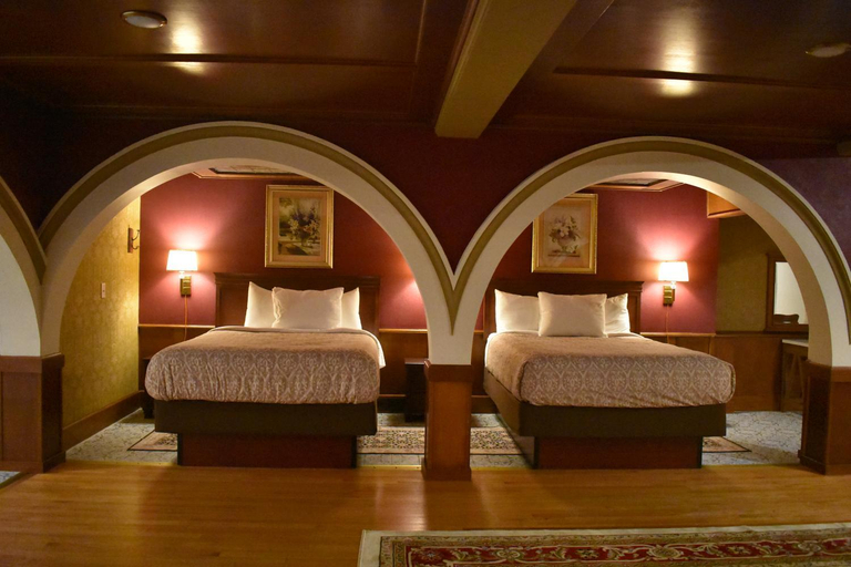Bedroom 3, Manresa Castle, Jefferson
