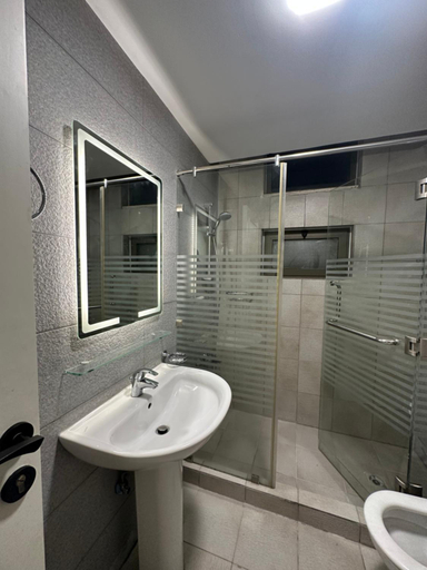 4, central apartment for rent 22, Amman