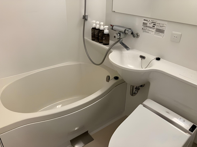 Bathroom 4, KANSEI Kyoto Hachijo, Kyoto