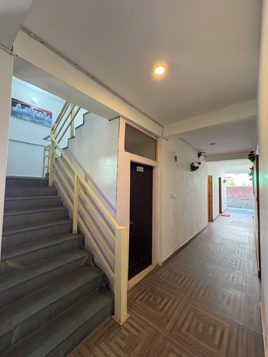 Room 5, Hilltop heaven resorts Manali, Kullu
