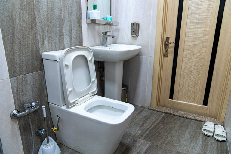 Bathroom 3, Sebail inn hotel Baku Badamdar, Baku
