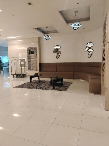 3, Spacious 1-Bedroom Condo in Quezon City with Private Pool, Quezon City