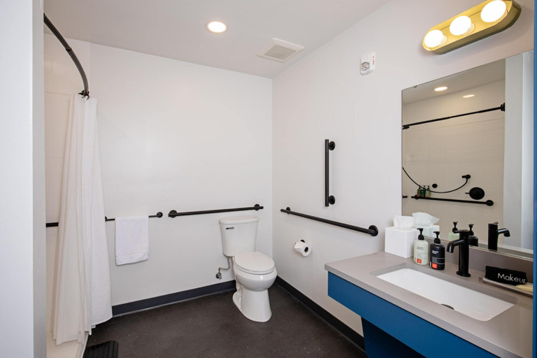 Bathroom 3, LOGE Missoula, Missoula