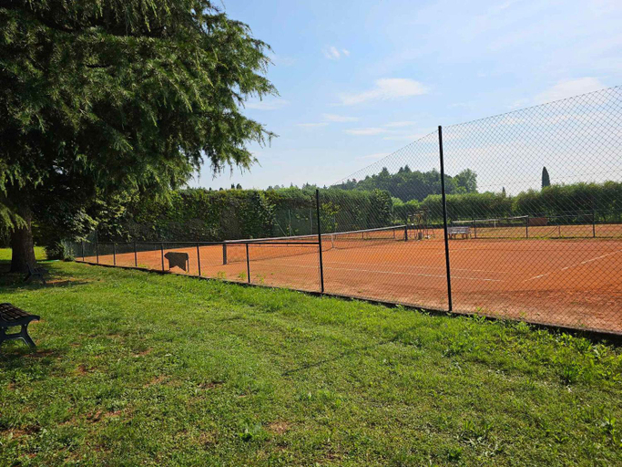 Tennis court 4, Apartment in Cola near Thermal Park  Lake, Verona