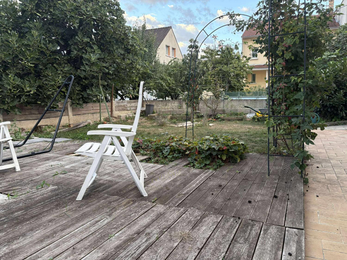View, Le Ranch - chambres d'hotes - proche centre ville, Marne
