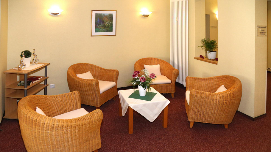 Others 4, Hotel Garni Kluth, Bonn