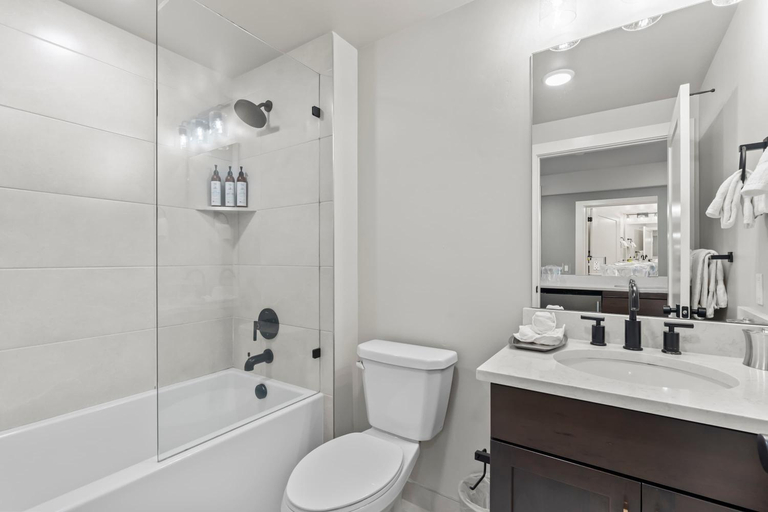Bathroom 5, Black Rock Mountain Resort, Wasatch