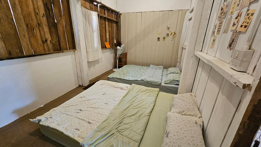 Bedroom 2, Kokuang Homestay, Bo Klue