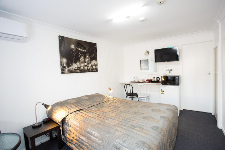Bedroom 3, Taree Lodge Motel, Greater Taree