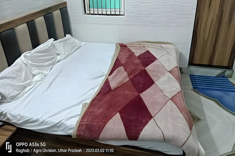 Bedroom 2, Hotel Raghav Guest House Mathura, Mathura