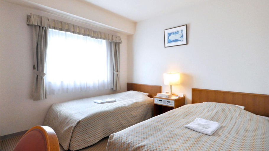 Bedroom 2, East Harbor Hotel, Nemuro
