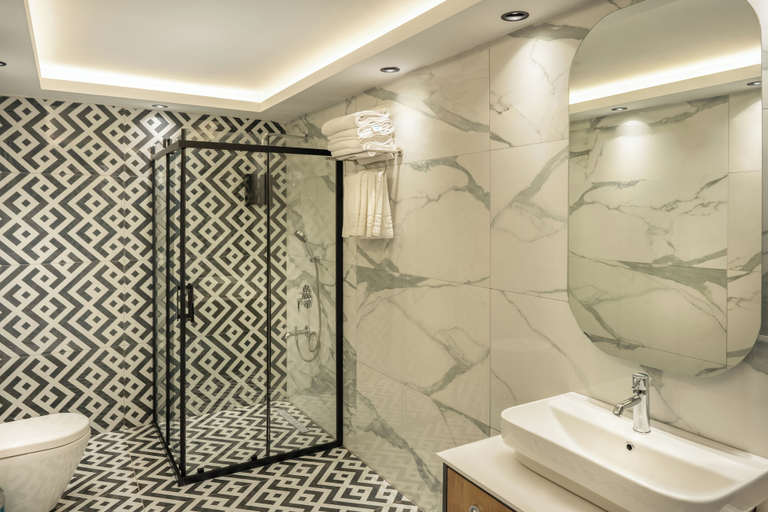Bathroom, Yeşilton Otel, Hopa