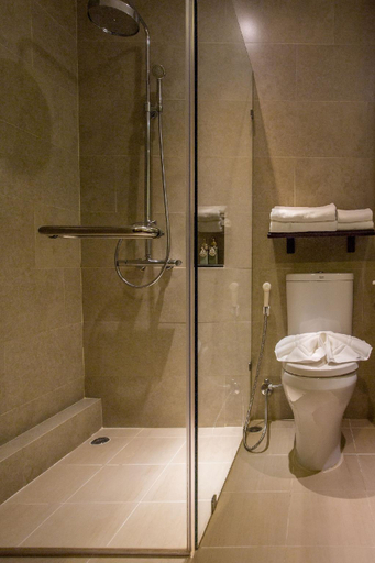 Bathroom 4, Maneechan Resort, Muang Chanthaburi