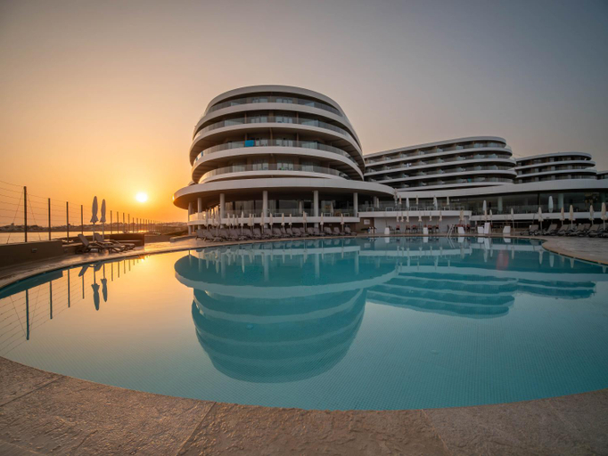 Exterior & Views 1, Ramla Bay Resort