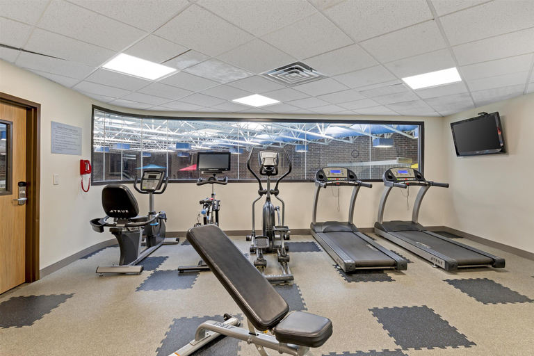 Fitness facility 2, Executive Residency By Best Western Waterloo & Cedar Falls, Black Hawk