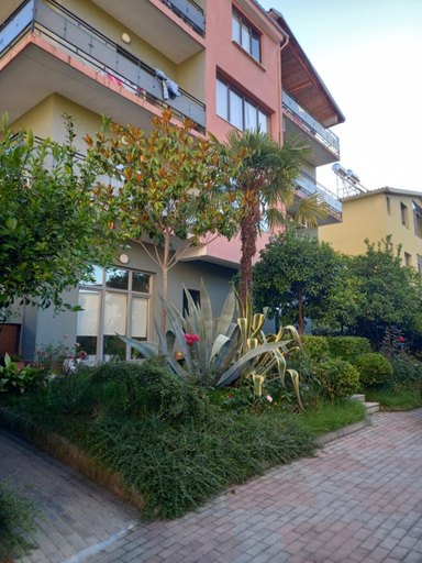 Exterior & Views 1, Dentart&Apartments, Tiranës
