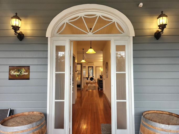 Others 4, Westend House Healesville, Yarra Ranges - North